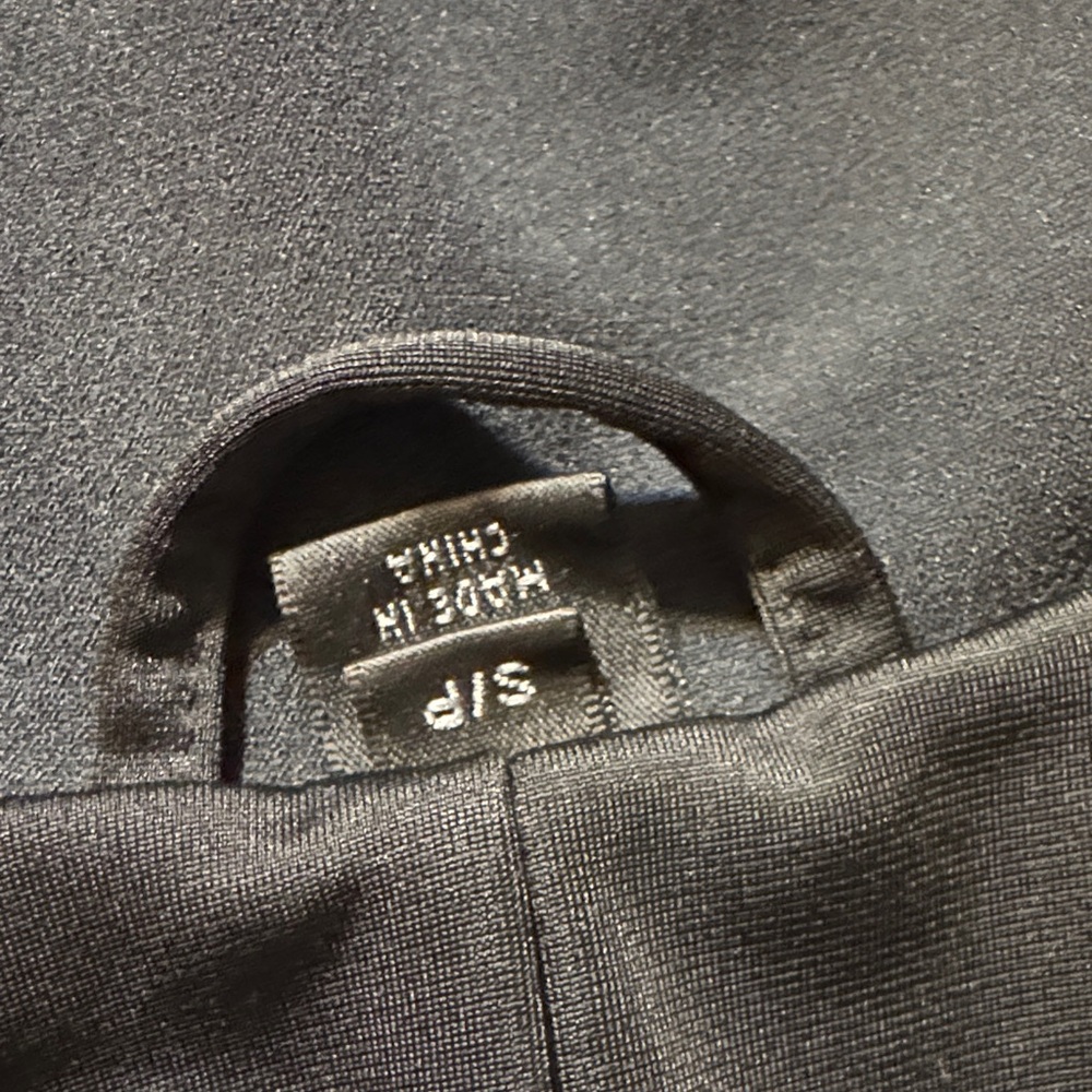 2007 Adidas Y-3 Jacket with Vibrant Orange Emblem inside ZERO FLAWS - Picture 9 of 9